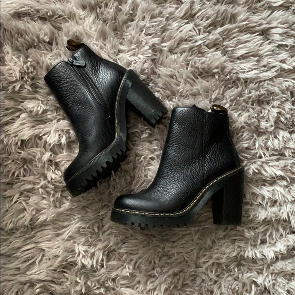 Dr. Marten’s Magdalena boots